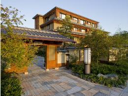 �G�[�X�i�s�a�F���s���R����@�ԓ`��